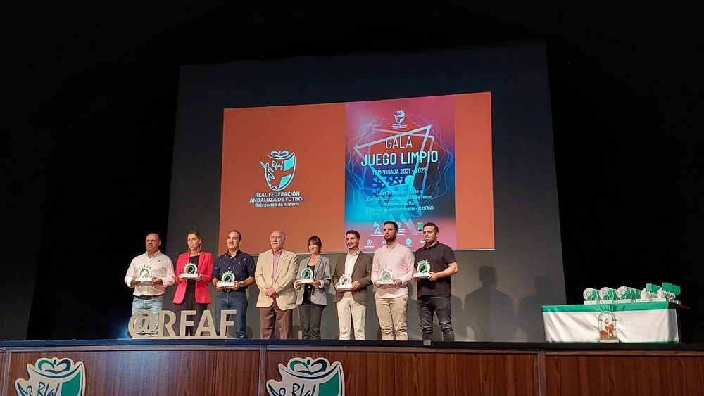 El Ayuntamiento de Adra recibe una mención especial en la Gala Juego Limpio de la Real Federación Andaluza de Fútbol