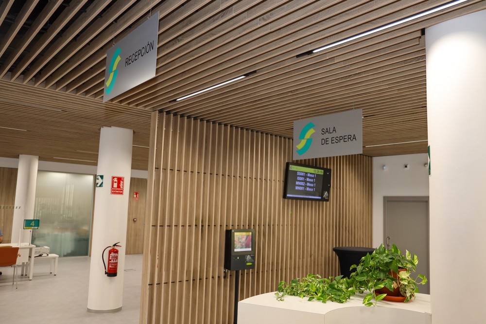 El Centro de Atención e Información de la Seguridad Social de El Ejido abre sus puertas tras su reforma y acondicionamiento