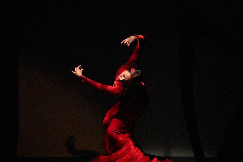 Anabel Veloso vuelve a su tierra con la novedosa propuesta de flamenco y danza urbana titulada ‘Funky broken heels’ en Berja