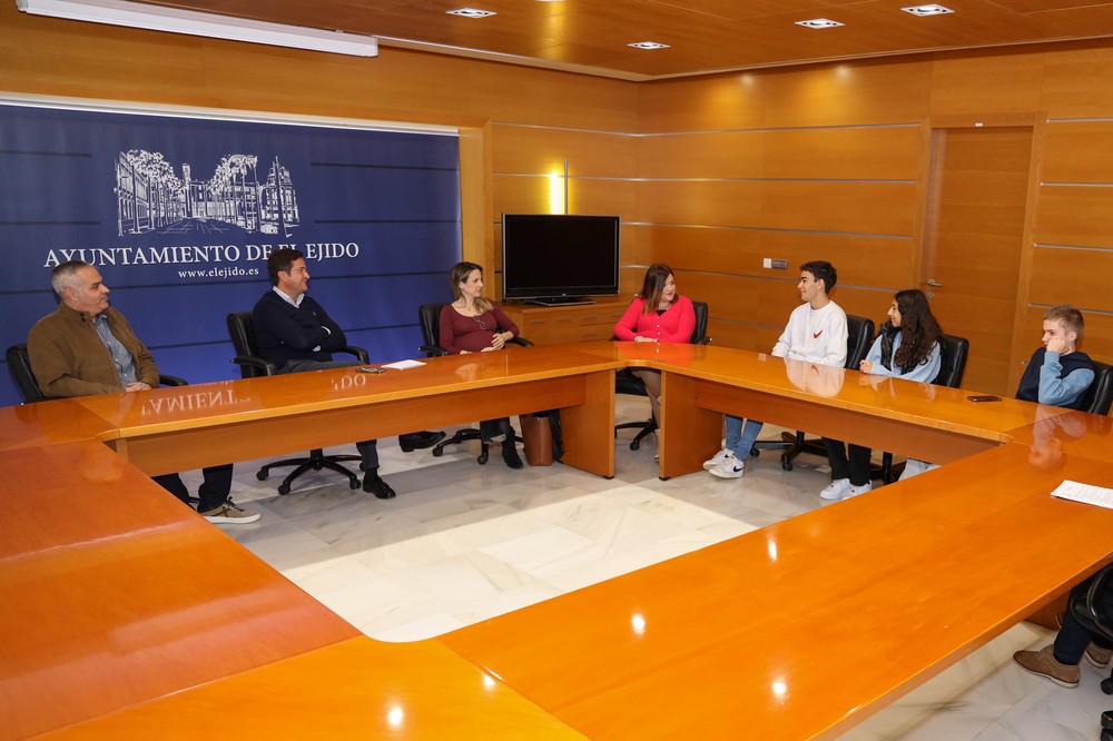 Tres alumnos ejidenses, Premios Extraordinarios de Educación Secundaria