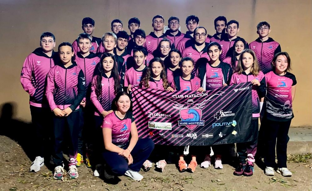 Más de treinta nadadores del Club Mare Nostrum acuden al XXI Torneo Ciudad de Almería