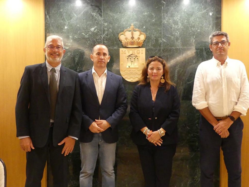 Ciudadanos solicita al alcalde que insista ante el organismo competente para que Correos tenga una oficina en Almerimar