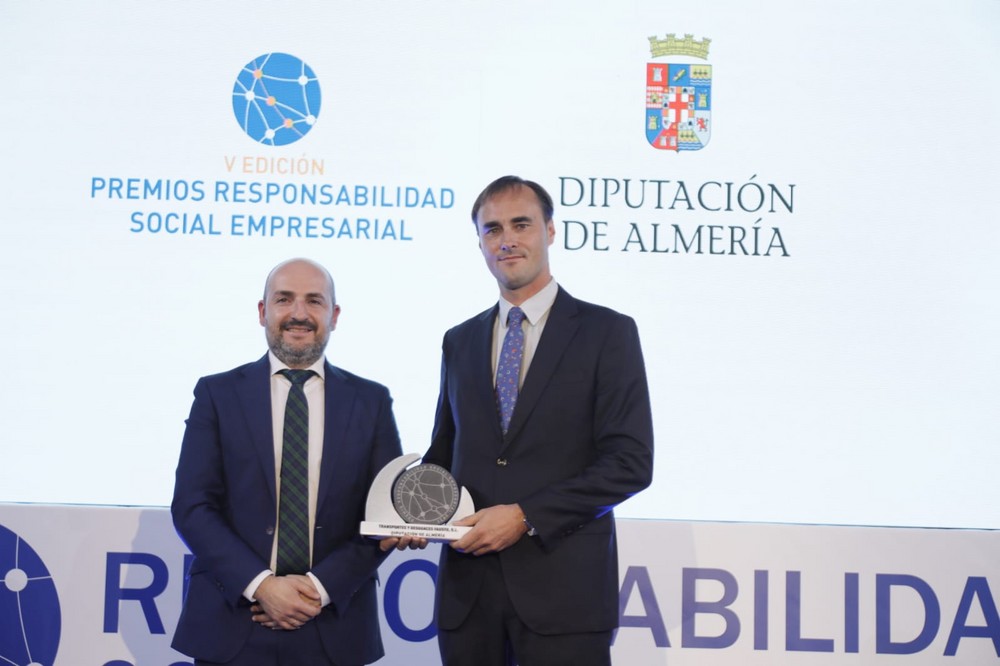 Transportes y Desguaces Fausto, premiado por su responsabilidad social empresarial