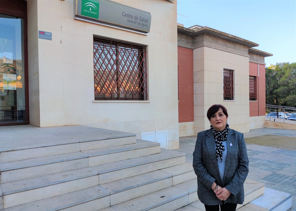 Maribel Carrión denuncia las “condiciones indignas” que presenta la sala de extracciones del Centro de Salud de Santa María del Águila