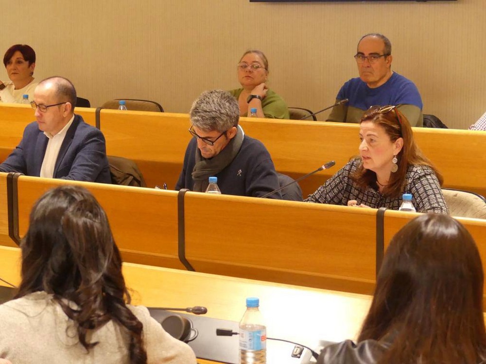 Ciudadanos reivindica una red pública de piscinas al aire libre en todos los núcleos del municipio