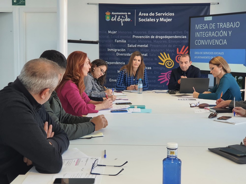El Consejo de la Integración y la Convivencia ejidense celebra su primera mesa de trabajo en torno a la salud, educación y mujer