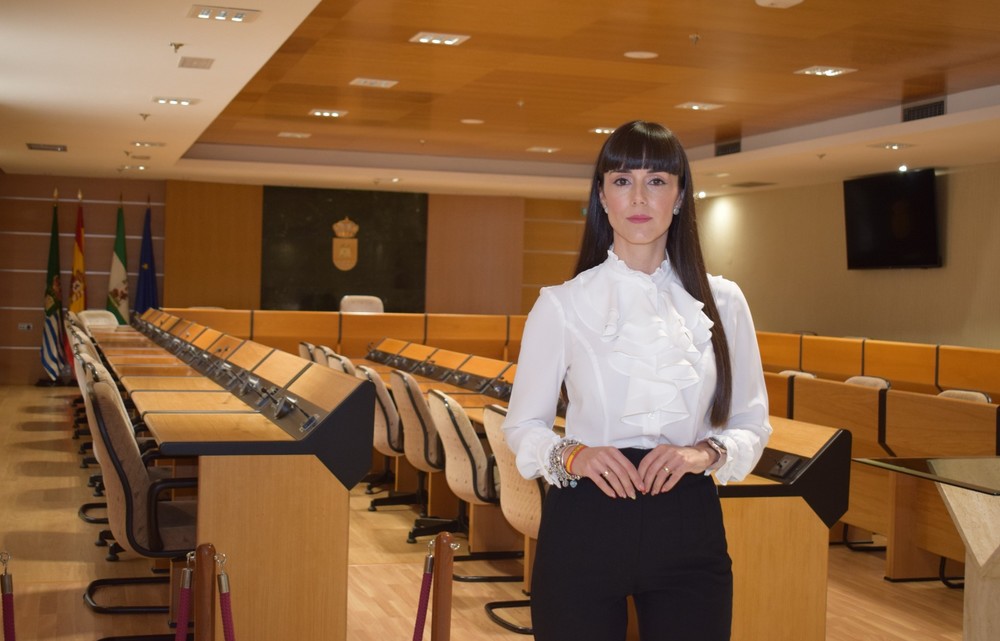 VOX pide al alcalde Góngora (PP) que revoque el acuerdo de la subida de impuestos y devuelva a los ejidenses lo cobrado