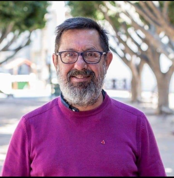 IU El Ejido condena la agresión al sintecho en la Plaza Mayor y solicita una respuesta por parte de las autoridades municipales
