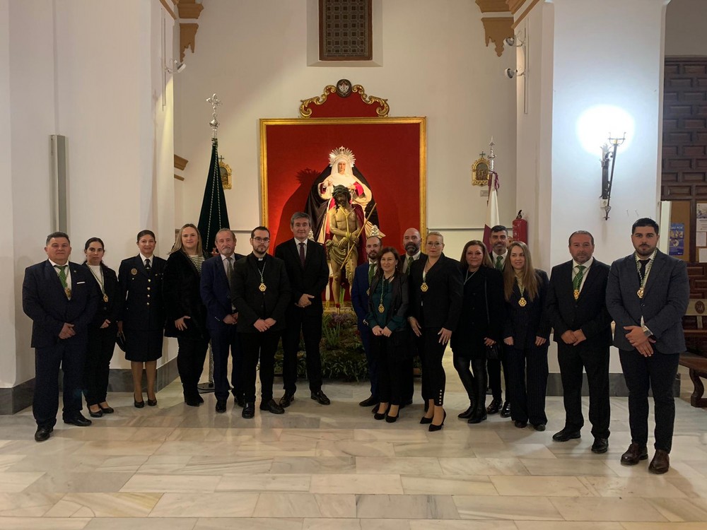 La Hermandad de la Humildad y Esperanza de Adra celebra el Triduo en Honor a su Cristo