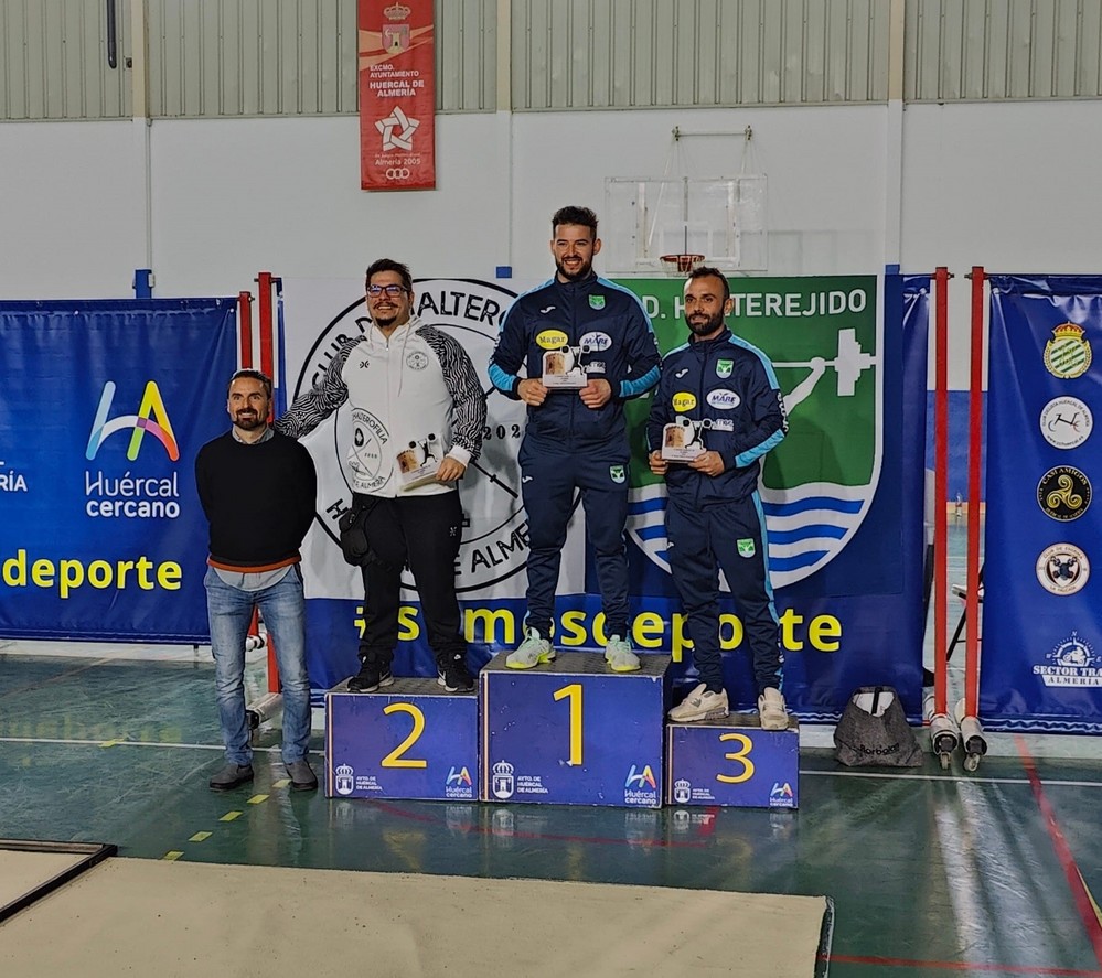 Manuel Sánchez, campeón del II Trofeo de Huércal de Almería de halterofilia
