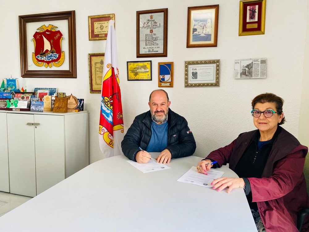 El Ayuntamiento de Dalías y El Timón firman un convenio por la salud mental de municipio