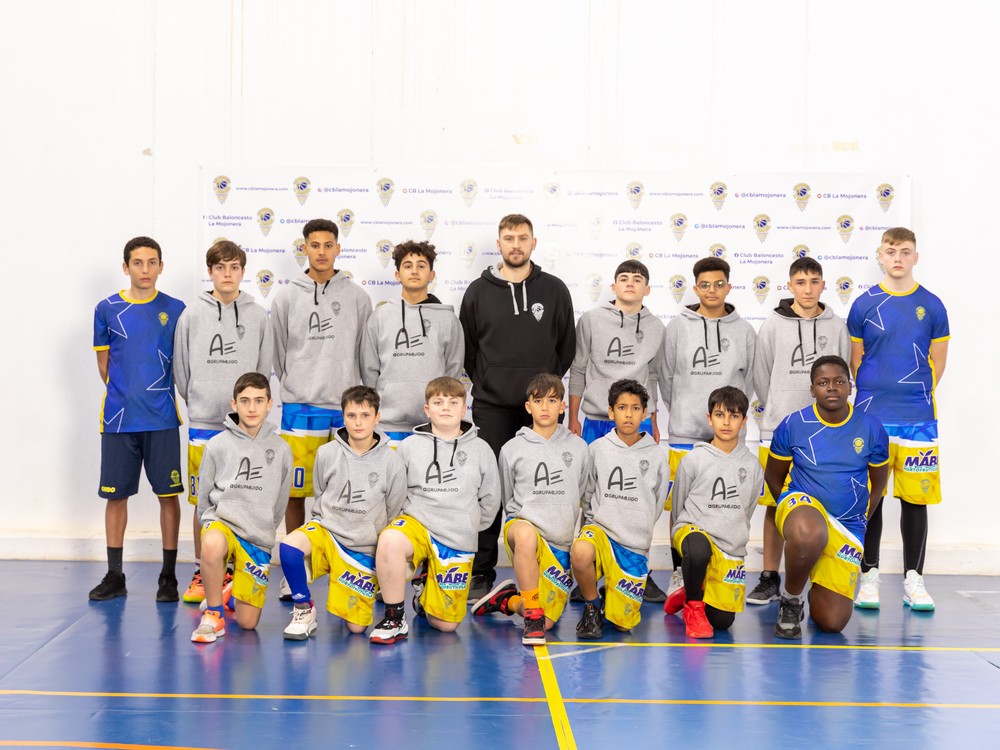 Histórica clasificación del equipo infantil masculino Agrupaejido club baloncesto La Mojonera