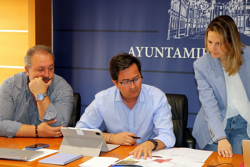 La Junta de Gobierno aprueba la licencia de obras para la construcción de un gimnasio y aparcamiento en el IES Luz de Mar