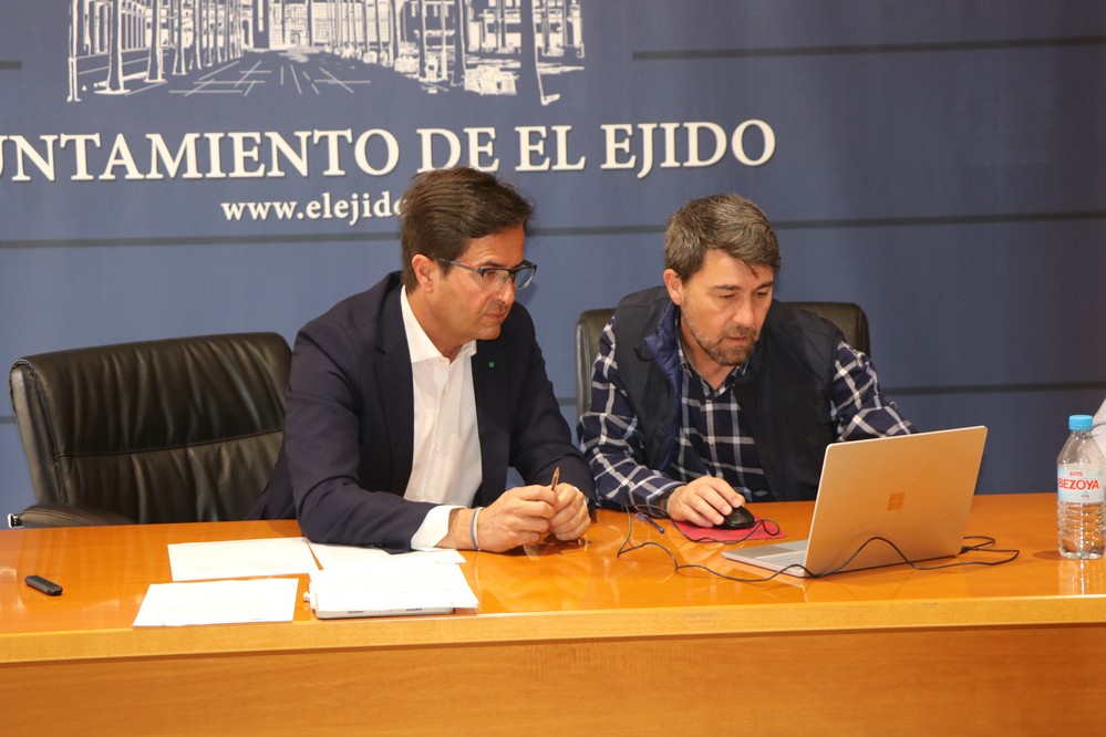 Aprueban el proyecto de construcción del carril bici en la carretera del Faro de San Agustín con un presupuesto de 120.000 euros