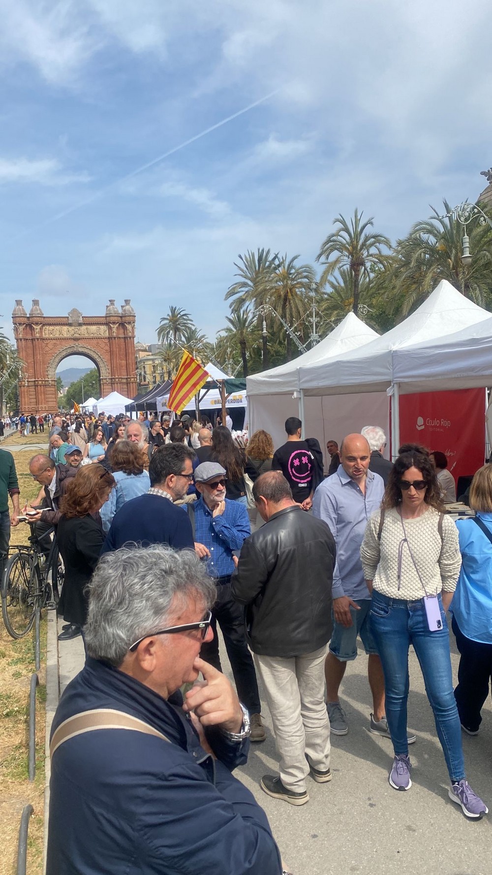 Círculo Rojo se despide de Sant Jordi tras un éxito rotundo con el stand más grande de autoedición