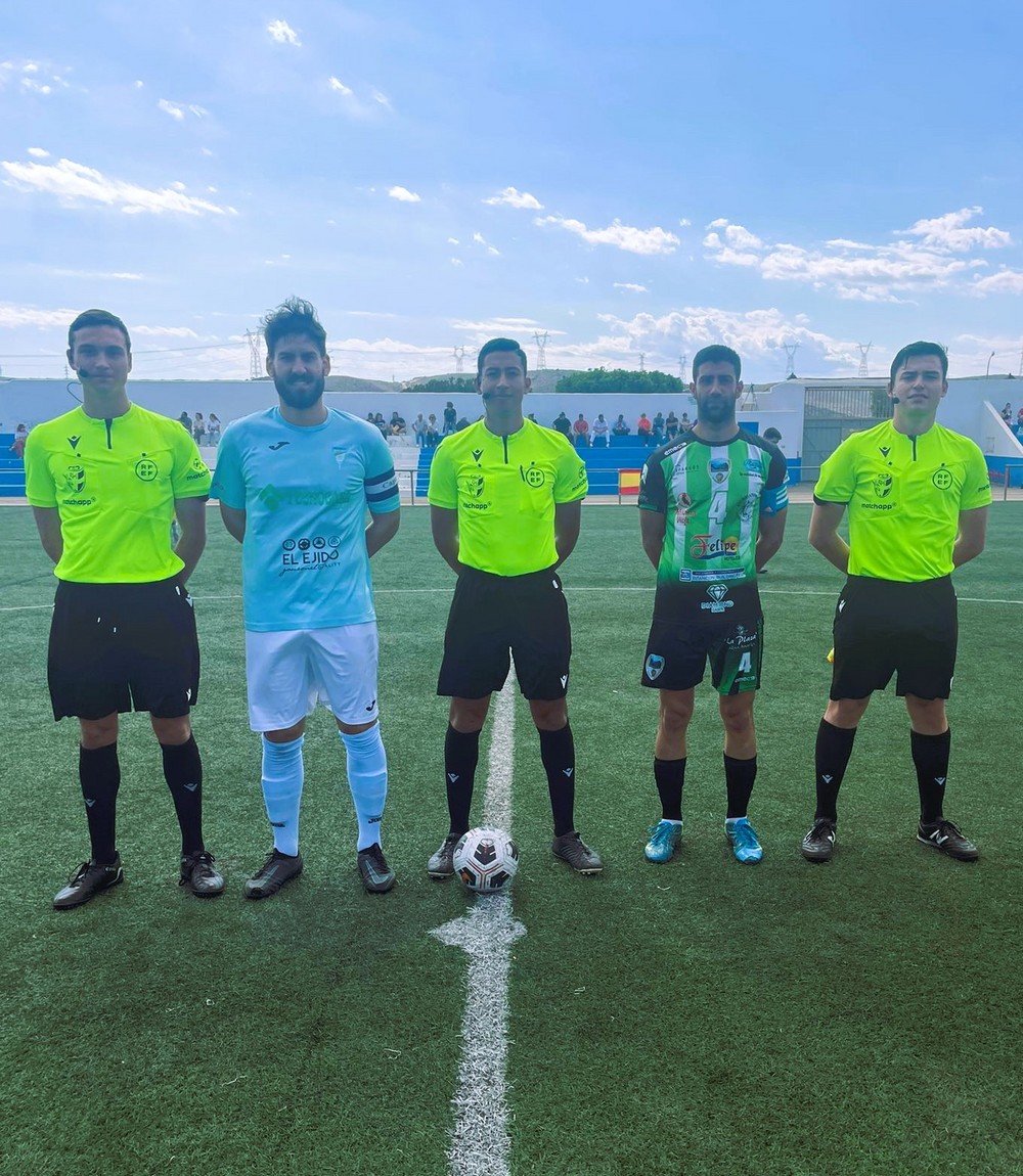 El Poli Ejido pierde ante el Carboneras CF en 11 minutos (2-0)