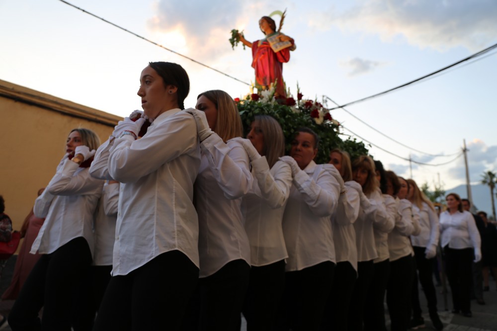 Venta Carmona honra a San Pancracio con la misa y procesión