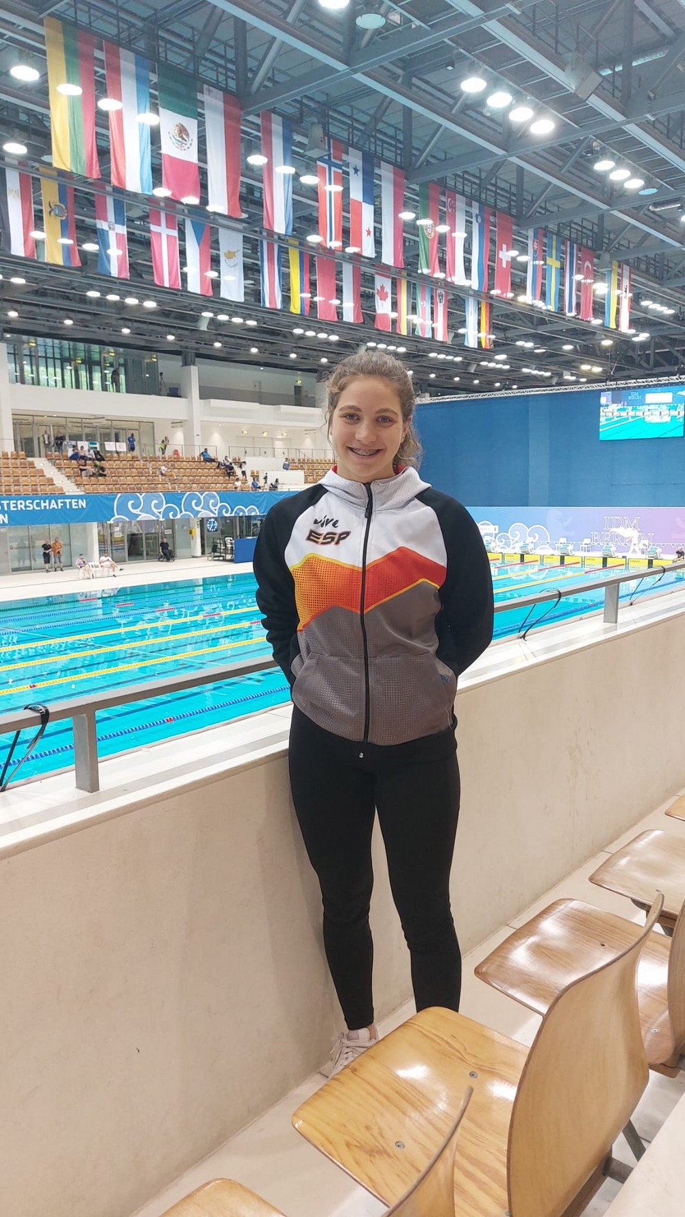Anastasiya Dmytriv, campeona del mundo en el relevo 4x100 estilos mixtos