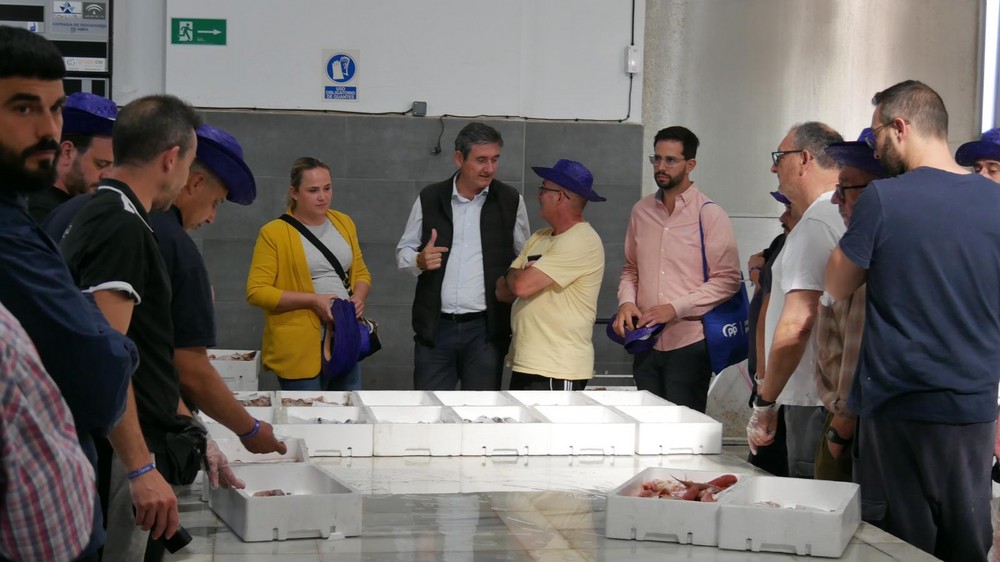 Manuel Cortés destaca el “potencial” del sector pesquero que “vamos a seguir apoyando”