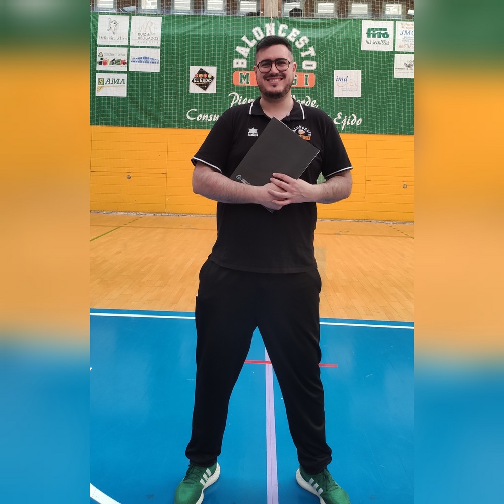“El talento y la dedicación de Juan Yélamos tiene que volver con nosotros”