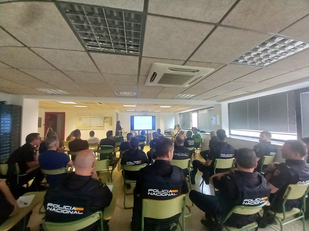 Policía Local, Nacional y Guardia Civil se forman en la Ley 4/2015 de Seguridad Ciudadana