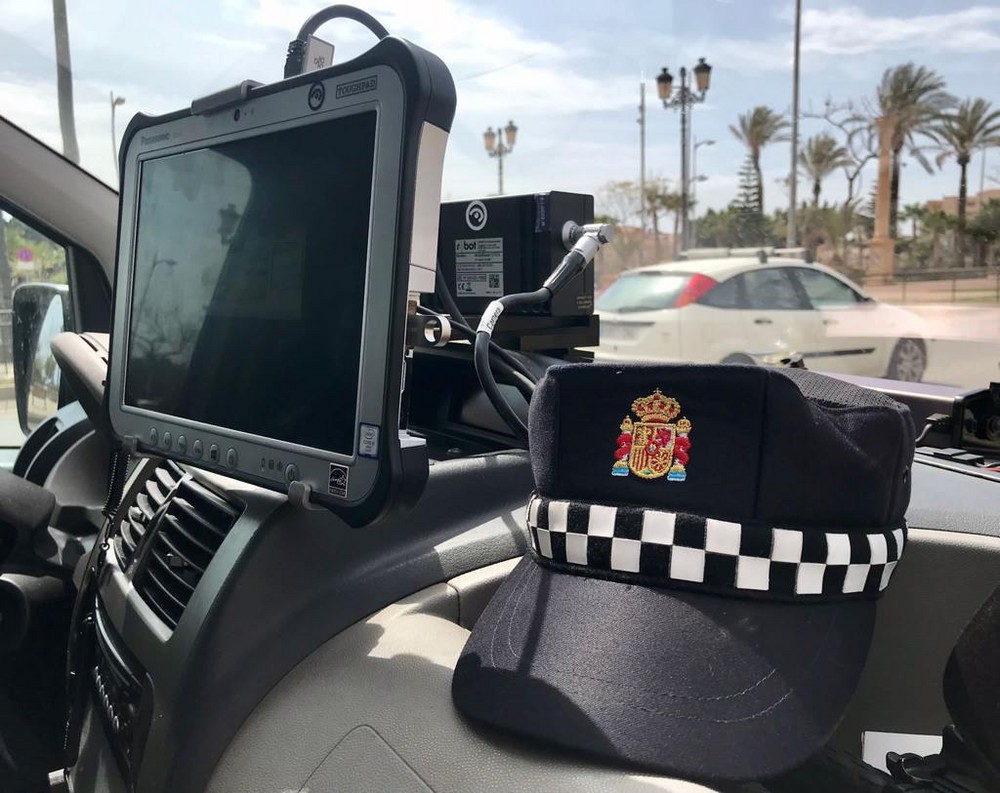 La Policía Local de Vícar se adhiere a la última campaña de la DGT