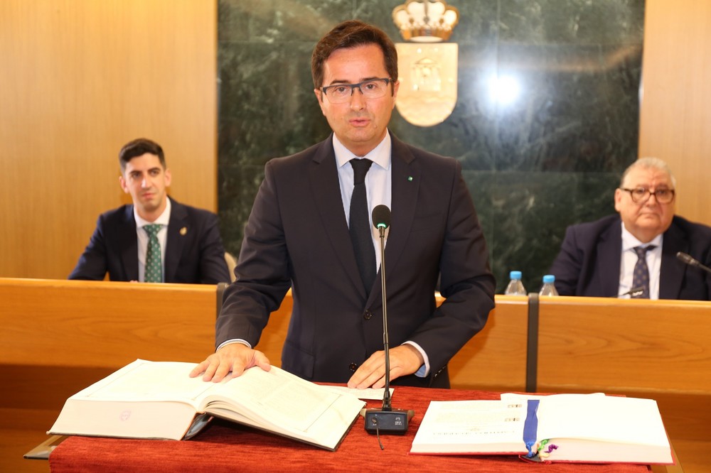 Góngora afronta su cuarto mandato como alcalde de El Ejido junto a "con un equipo experimentado, comprometido y cohesionado "
