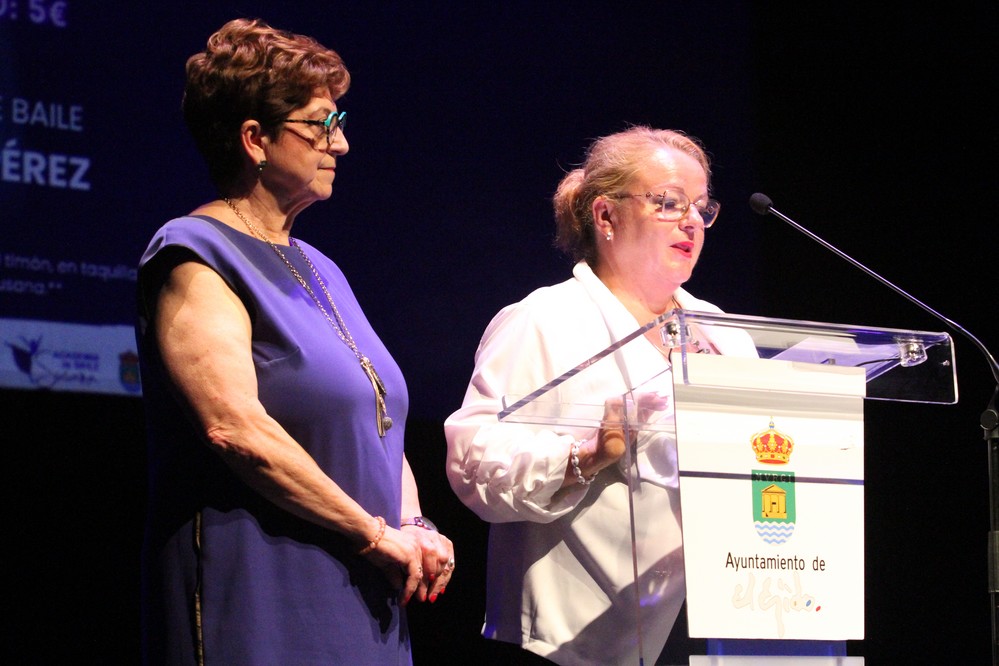 La Asociación El Timón y la Academia de Baile Susana se unen por una buena causa