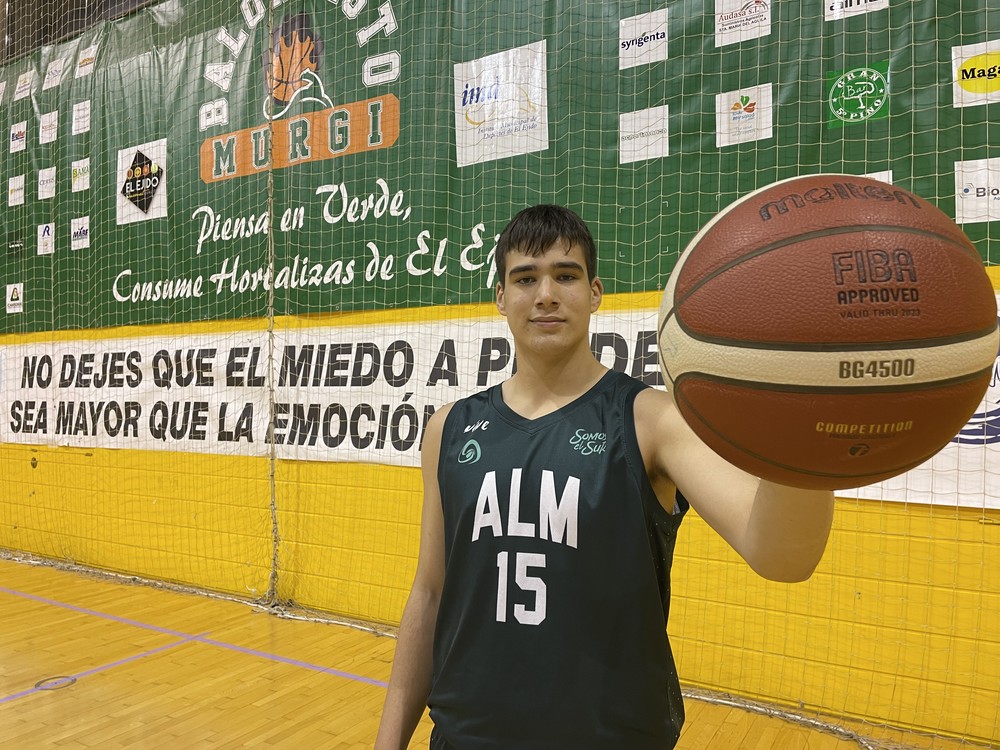 Jorge Criado jugará becado la próxima temporada en el CD Novaschool