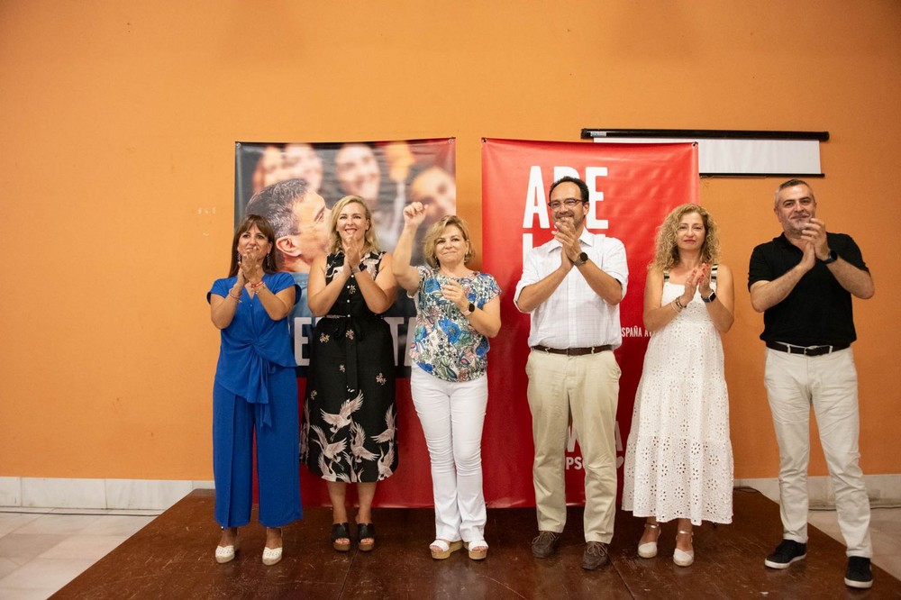Juan Antonio Lorenzo pide en Adra el voto para el PSOE "para no frenar el progreso"
