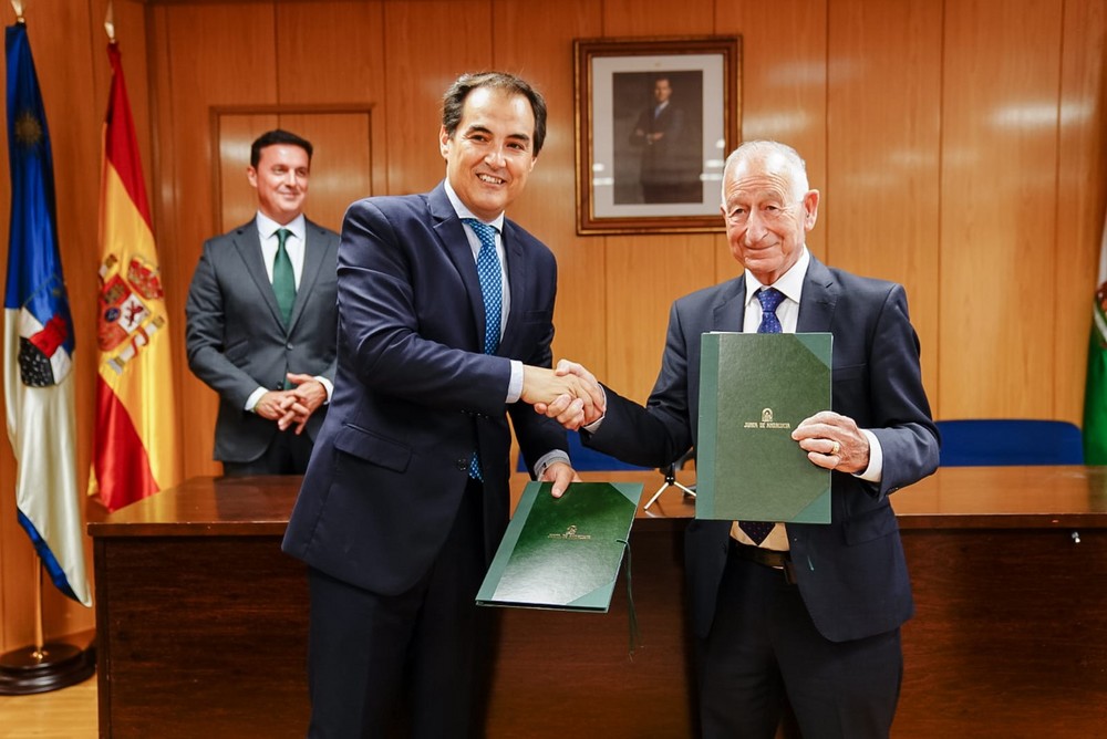 Justicia firma con Roquetas de Mar un convenio pionero para impulsar la construcción de la nueva sede judicial