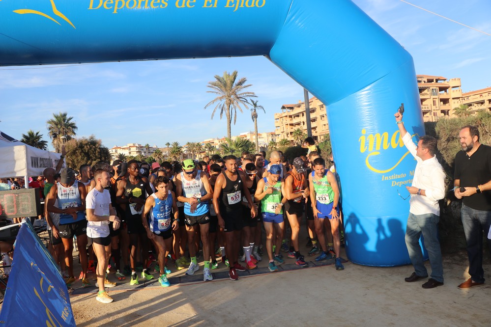 El Gran Premio Murgiverde reúne a cientos de participantes en su séptima edición en Almerimar