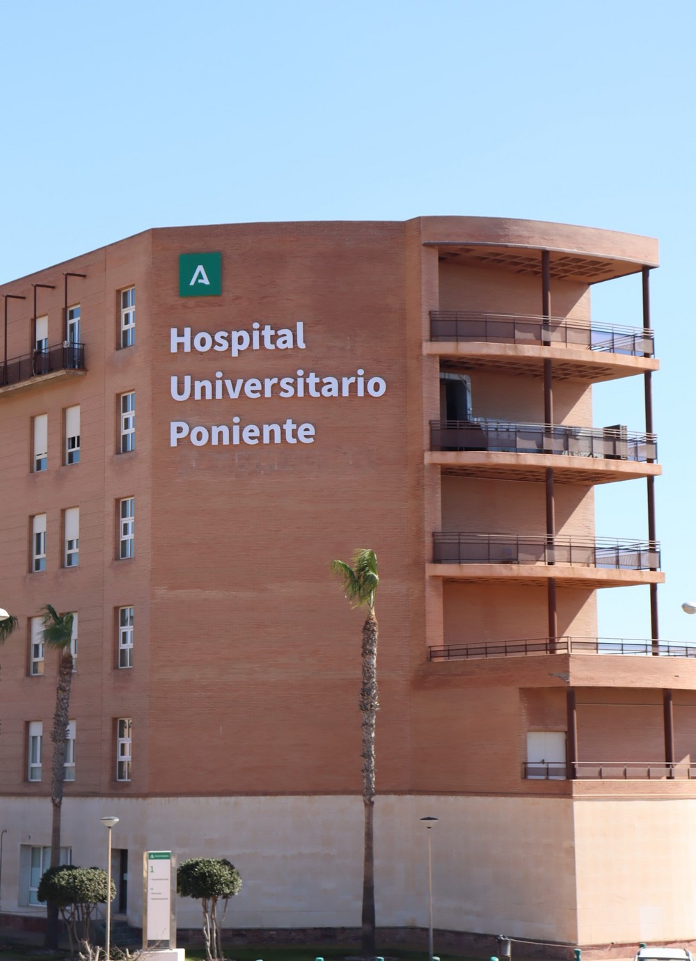 El Hospital Universitario Poniente implanta un sistema de reaprovechamiento del agua de sus plantas de ósmosis
