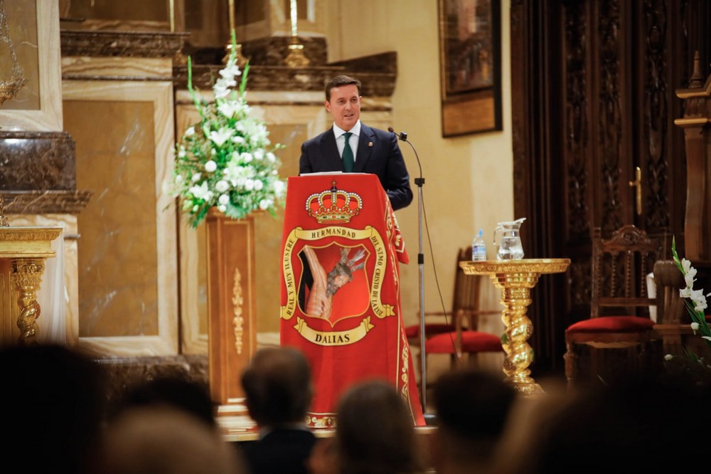 Javier A. García abre su corazón al pueblo de Dalías como pregonero del Cristo de la Luz