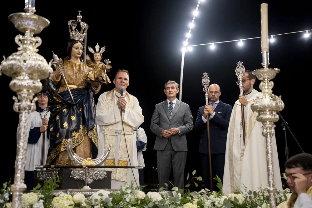 La ciudad de Adra honra a su patrona la Virgen del Mar en la tercera jornada de la Feria y Fiestas 2023