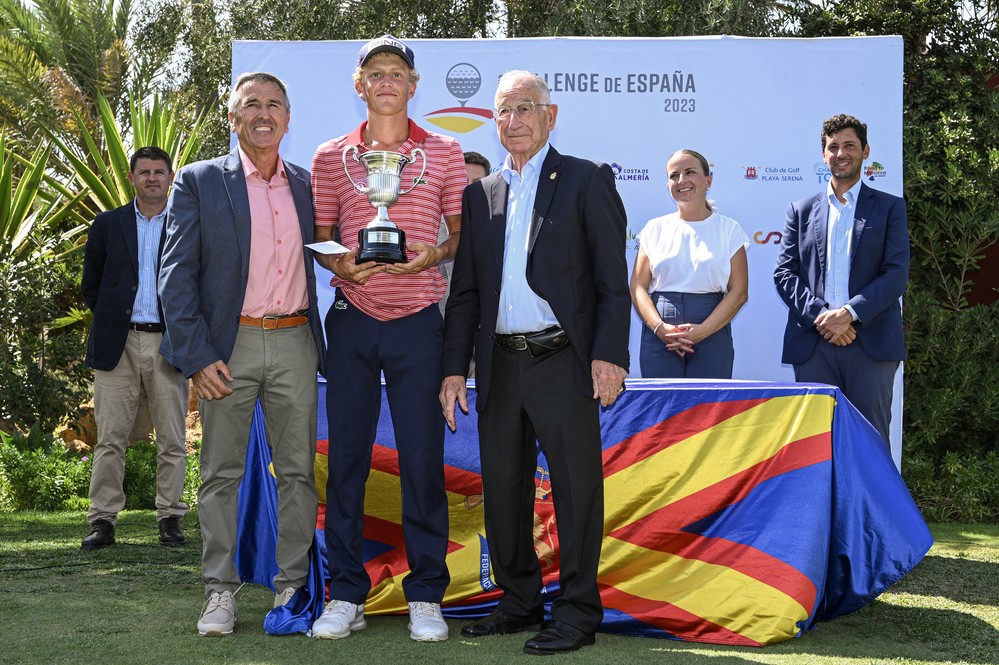 Brillante victora del Amateur Martin Couvra en el Challengue de España disputado en Roquetas de Mar