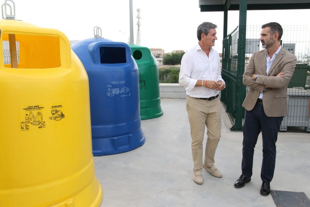 El nuevo punto limpio de Adra tratará 6.000 toneladas de residuos al año y dará servicio a una población de 23.000 habitantes