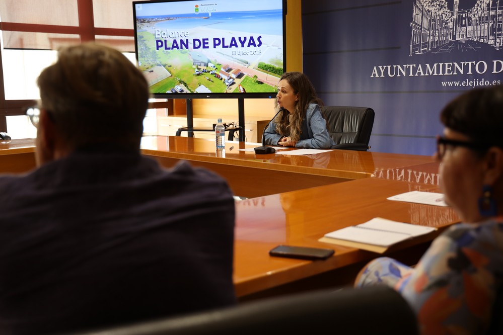 La seguridad y la satisfacción de los usuarios marcan un verano muy positivo en las playas de El Ejido