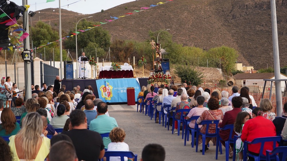 El barrio de Los Cerrillos de Berja honra a San Miguel este fin de semana