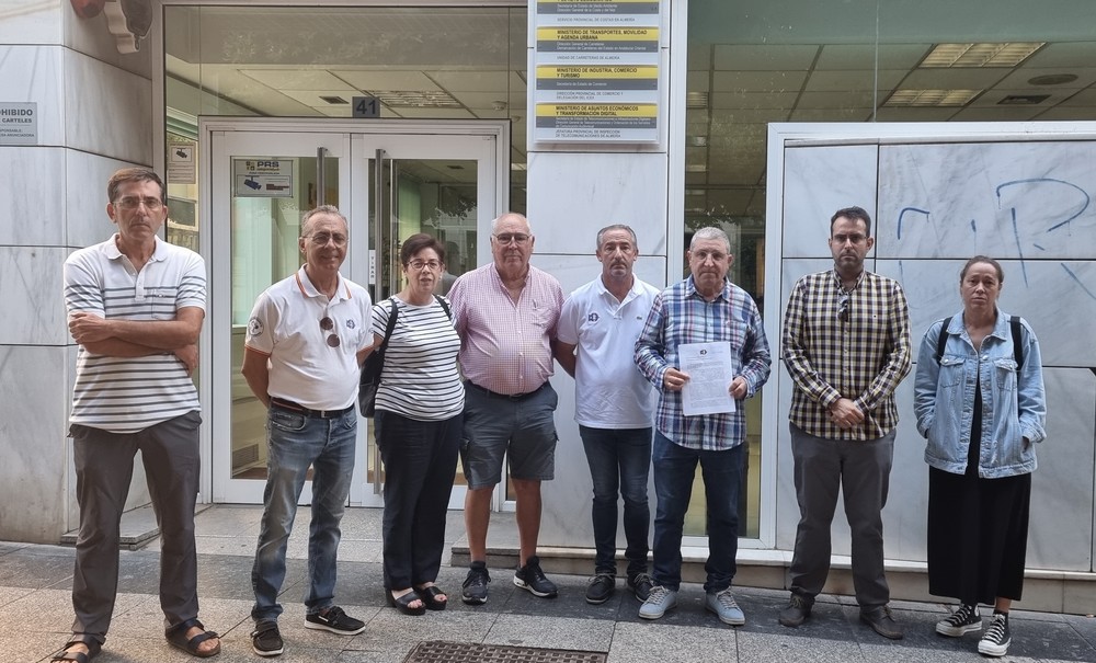 La Mesa de Trabajo para la Estabilización de la Playa de Balerma pide que el proyecto no requiera de evaluación ambiental para agilizar los tiempos