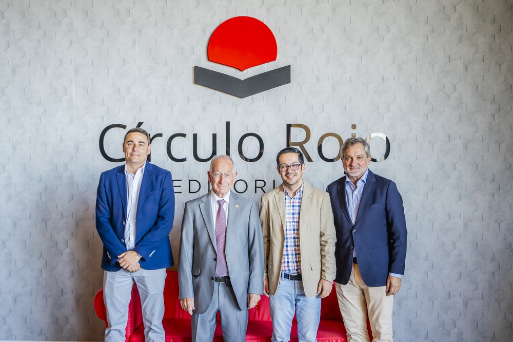 El Teatro Auditorio de Roquetas de Mar acogerá el próximo viernes la X edición de los  Premios Circulo Rojo