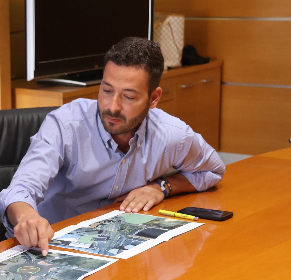 El mercadillo semanal de El Ejido se celebra según lo establecido en la Ordenanza Municipal