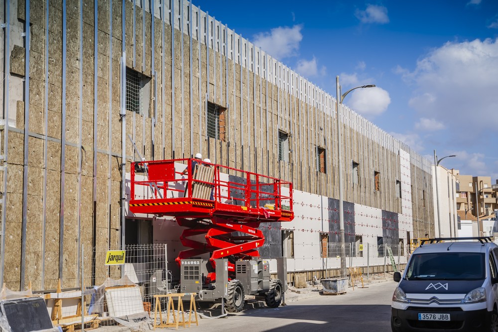 Amat visita las obras de ampliación y reforma de la Residencia de Mayores Virgen del Rosario