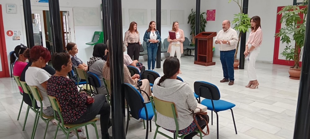 El Ayuntamiento de Dalías inicia el curso del Aula Mentor