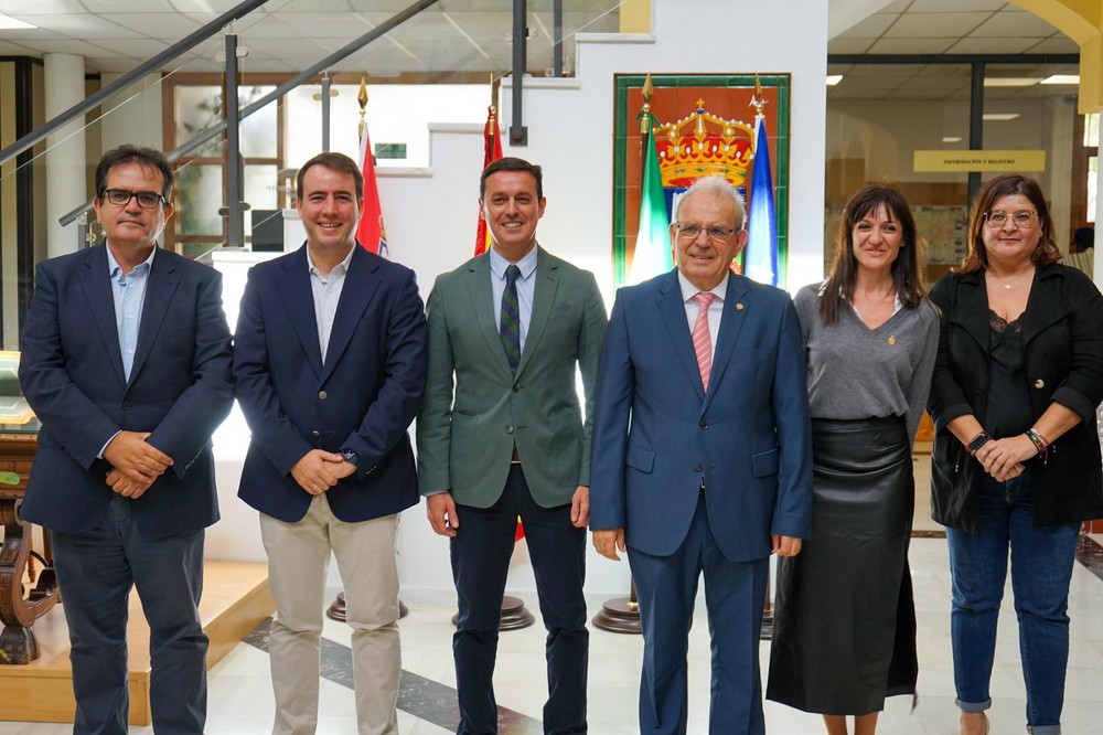Diputación y Vícar se unen para transformar las redes de abastecimiento de La Envía