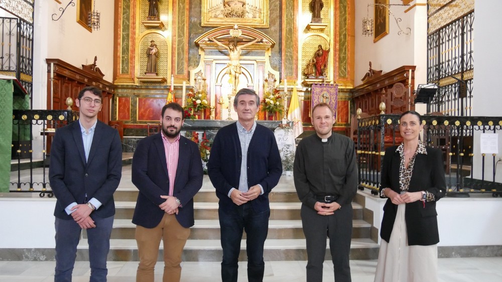 La salida extraordinaria del Cristo de la Expiración pone el broche de oro a los actos conmemorativos del IV Centenario