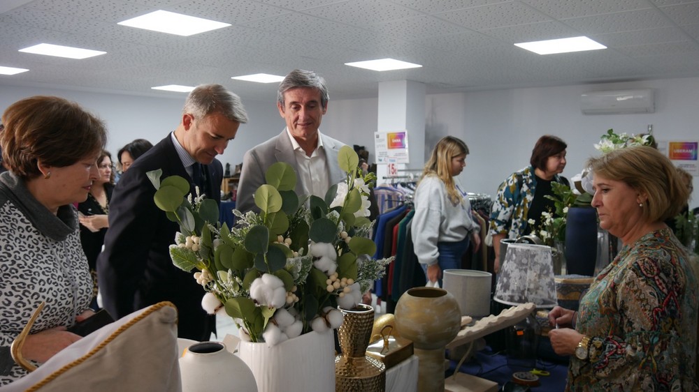 Arranca el Gran Outlet en el Auditorio Ciudad de Adra con grandes descuentos y actividades para los más pequeños