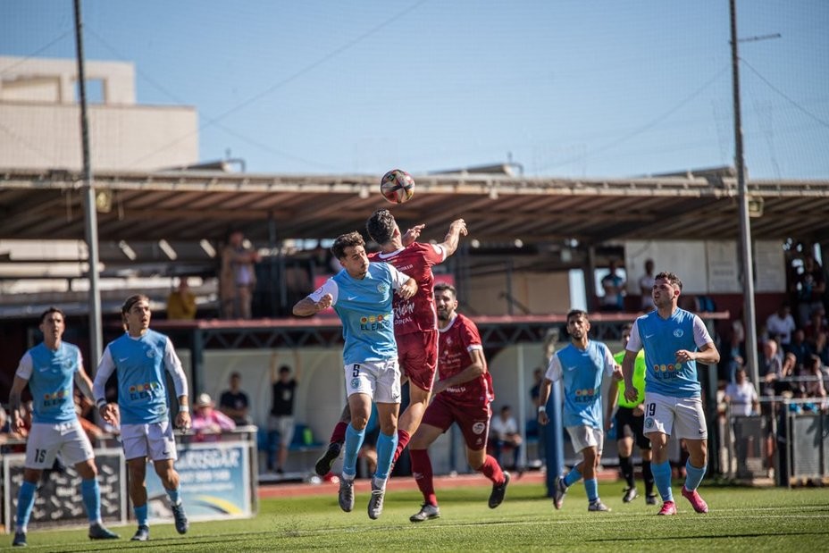 El Poli El Ejido vuelve a caer al descenso tras no pasar del empate con el CD Rincón
