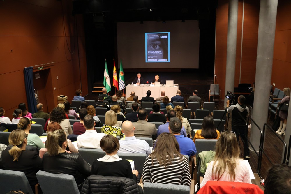 El Ejido acoge una jornada que analiza las fórmulas para la prevención de la conducta suicida