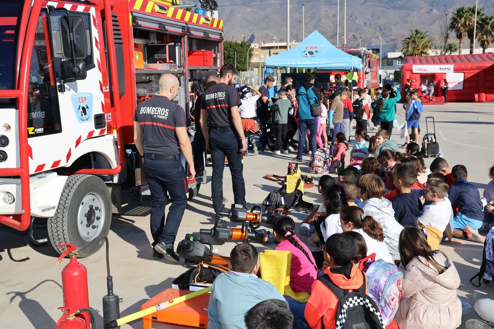 El Ejido celebra en el Recinto Ferial del 22 al 25 de noviembre la Semana de la Prevención de Incendios de Fundación MAPFRE y la Asociación Profesional de Técnicos de Bomberos